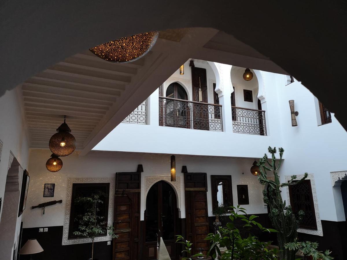 Riad Charme D'Orient Adults Only Marrakesh Bagian luar foto