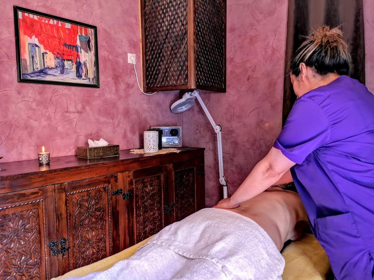 Riad Charme D'Orient Adults Only Marrakesh Bagian luar foto